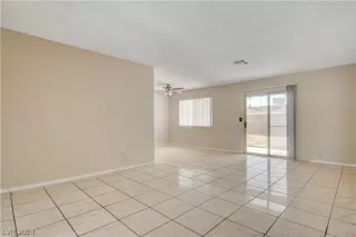 Photo #4: 2559749 Listing 