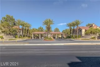 Photo #3: 2559760 Listing 