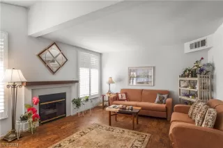 Photo #3: 2559778 Listing