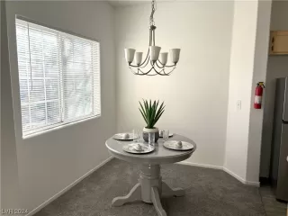 Photo #5: 2559784 Listing