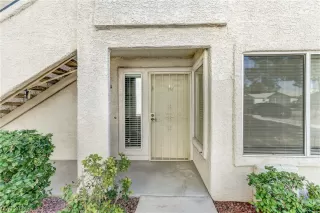 Photo #3: 2559811 Listing 