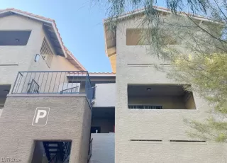 Photo #1: 2559836 Listing 