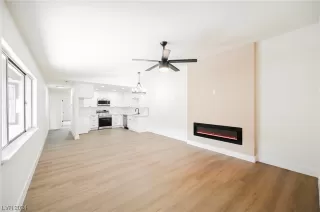 Photo #1: 2559865 Listing