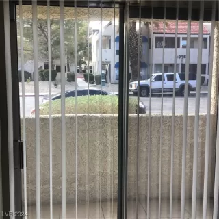 Photo #1: 2559872 Listing 