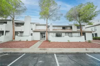 Photo #2: 2559879 Listing