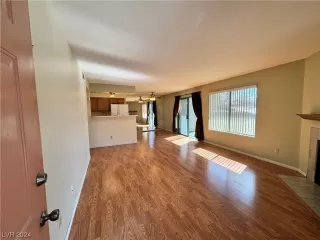 Photo #1: 2559906 Listing 