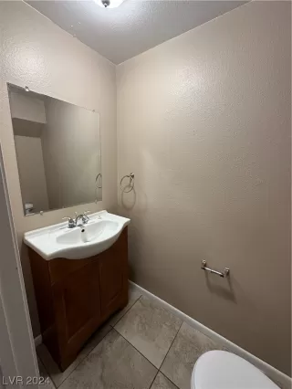 Photo #2: 2559933 Listing 