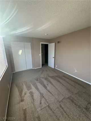 Photo #5: 2559933 Listing 