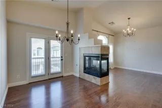 Photo #4: 2559944 Listing 