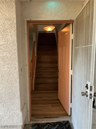 Photo #6: 2559970 Listing 