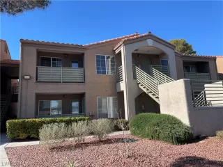 Photo #1: 2559977 Listing 