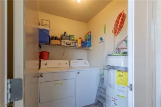 Photo #6: 2559995 Listing