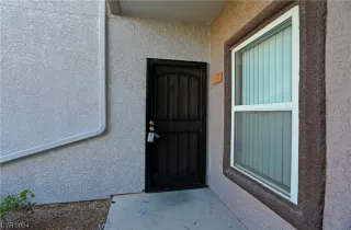 Photo #1: 2560009 Listing 