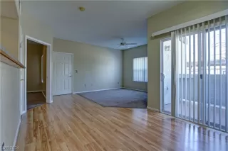 Photo #3: 2560009 Listing 