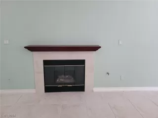 Photo #4: 2560015 Listing 