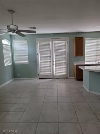 Photo #5: 2560015 Listing 