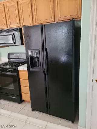 Photo #6: 2560015 Listing 