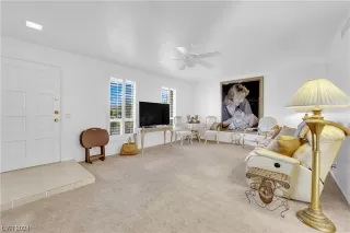 Photo #3: 2560029 Listing