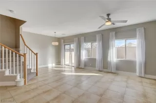 Photo #6: 2560030 Listing