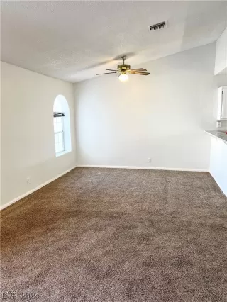 Photo #1: 2560049 Listing 