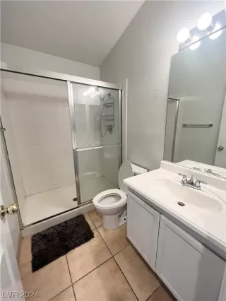 Photo #4: 2560049 Listing 