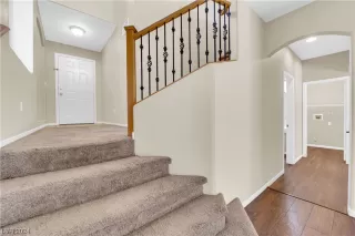 Photo #3: 2560053 Listing