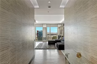 Photo #1: 2560079 Listing 