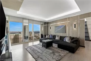 Photo #4: 2560079 Listing 