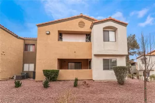 Photo #2: 2560100 Listing 