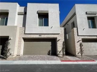 Photo #1: 2560126 Listing 