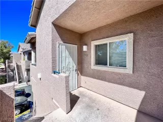 Photo #2: 2560133 Listing 