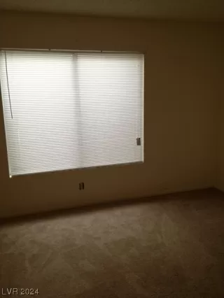 Photo #5: 2560135 Listing 