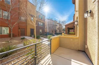 Photo #6: 2560150 Listing