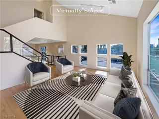 Photo #1: 2560158 Listing