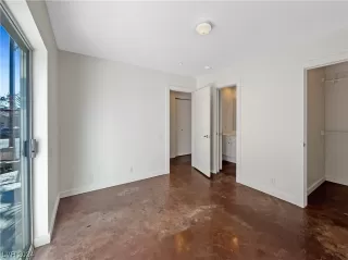 Photo #6: 2560158 Listing