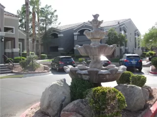 Photo #1: 2560161 Listing 