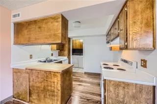 Photo #3: 2560166 Listing 