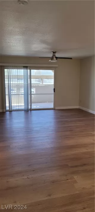 Photo #1: 2560230 Listing 