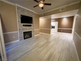 Photo #2: 2560278 Listing 