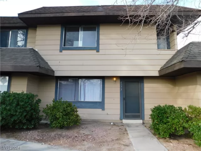 MLS: 2560281 Condo For Sale