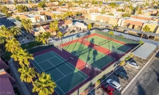 Photo #3: 2560313 Listing