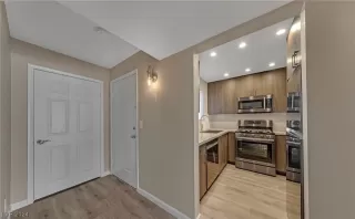 Photo #6: 2560330 Listing