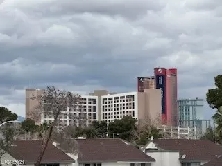 MLS: 2560339 Condo For Sale