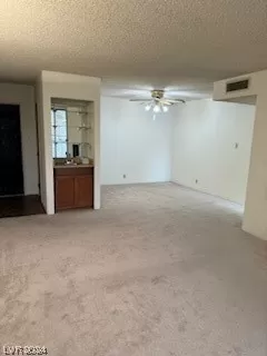 Photo #4: 2560339 Listing 