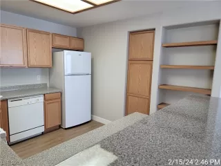 Photo #5: 2560366 Listing 