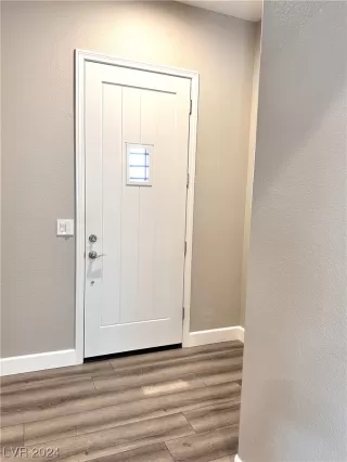 Photo #1: 2560372 Listing 