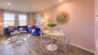 Photo #2: 2560429 Listing 