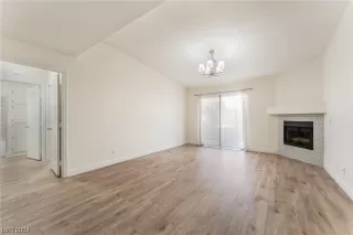 Photo #2: 2560440 Listing