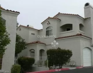 Photo #2: 2560455 Listing