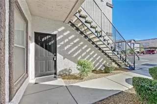 Photo #1: 2560521 Listing 